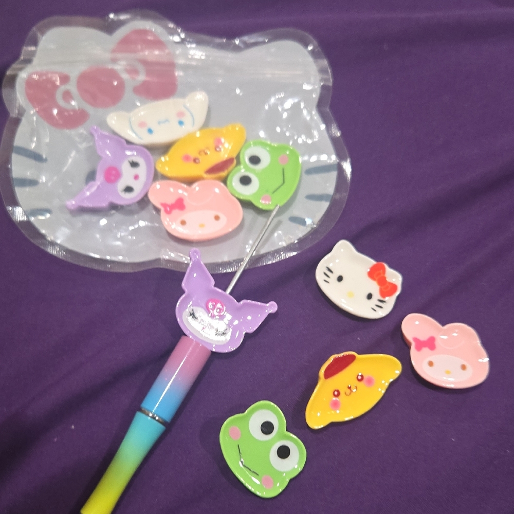 10pc Sanrio Character plates bead Set